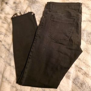 Ashley Mason frayed black skinny jeans size 5